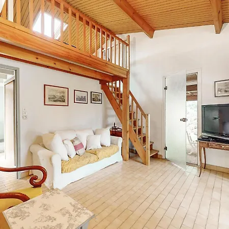 Amazing In Saint-georges-de-didon Ferienhaus