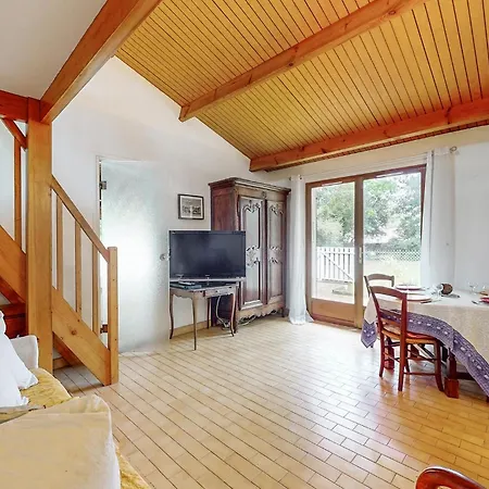 Amazing In Saint-georges-de-didon Ferienhaus *